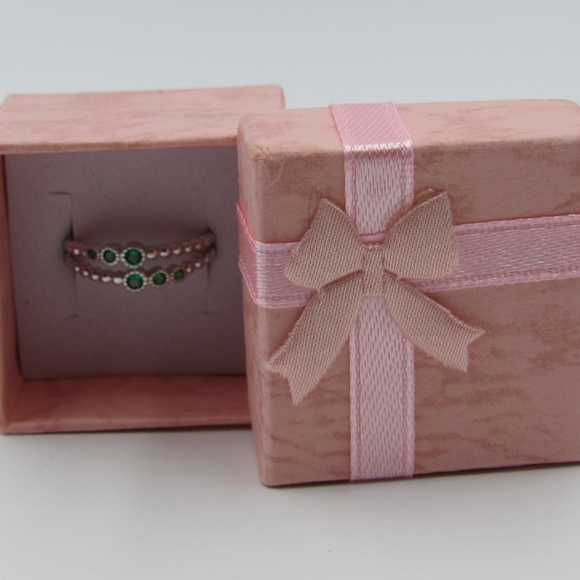 Sterling Silver Beaded Band Green CZ Diamond Ring - Picture 5 of 5